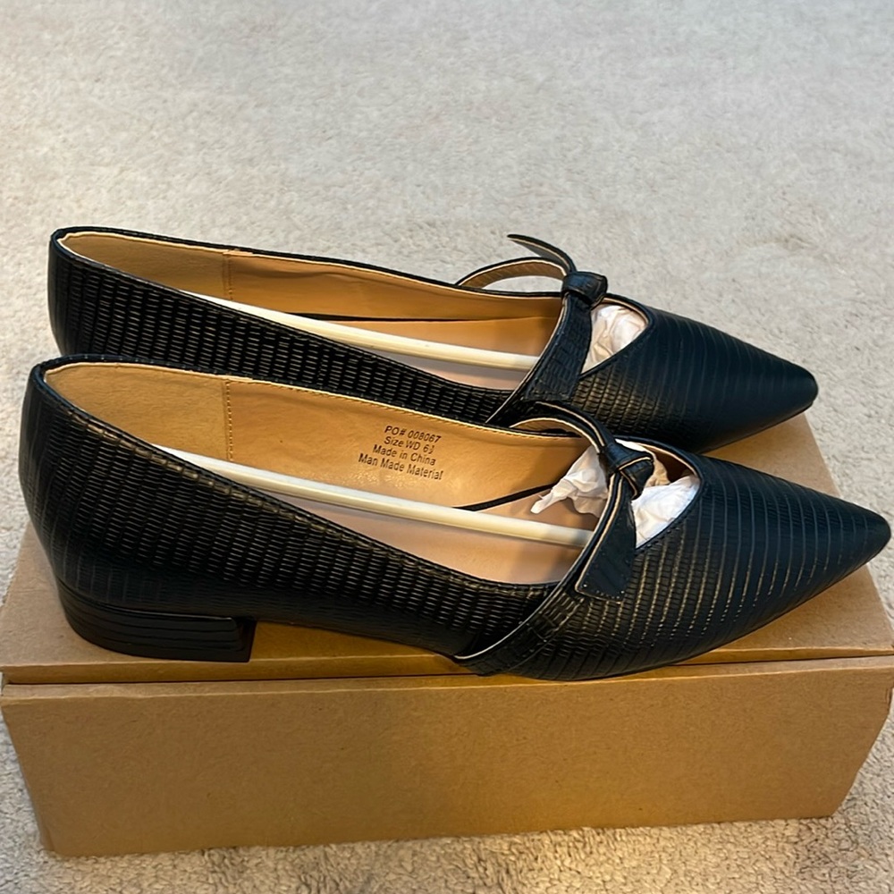 Journey Black Mary Jane shoes. New In Box!